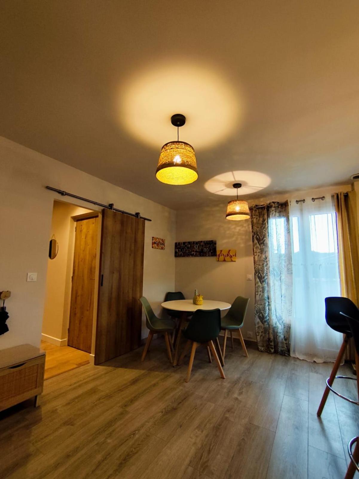 Saint-Mitre-les-Remparts Cabanon Avec Dependance 빌라 외부 사진